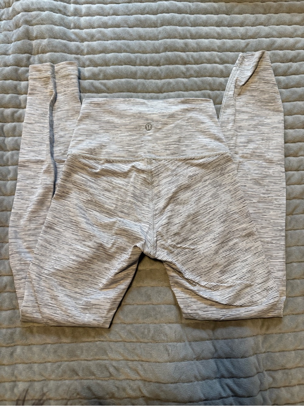 lululemon athletica white and grey wunder under leggings
